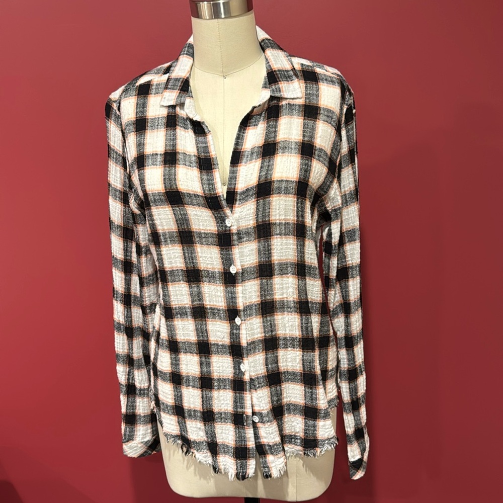 Bella Dahl Frayed Hem Button Down-Black and White Check. Size S